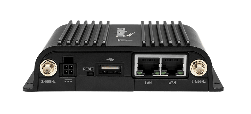 Cradlepoint IBR900 3-yr NetCloud Ruggedized IoT Essentials Plan, Advanced Plan, and IBR900 router with WiFi (1000Mbps modem), with AC power supply and antennas TCA3-0900120B-NN